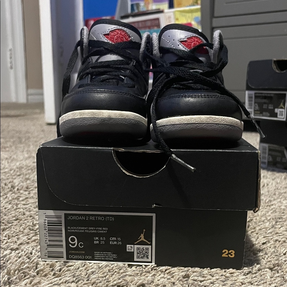 Jordan 2 RETRO (TD) 9c